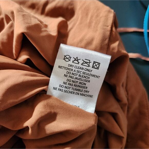 Retrofete Viola Tiger Stripe Dress Sequin Size Large NWT Halter Open Back - Picture 11 of 12